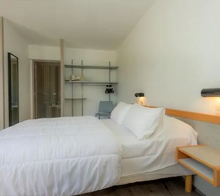 캠프장 Domaine De Chaussy 4*