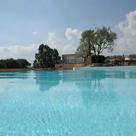 Domaine De Chaussy 3* Lagorce (Ardeche)